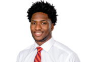 https://img.zhizhuzhibos.com.cn/img/basketball/player/5e3e5401a705056dbd1361b9f1123ef4.png