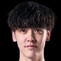https://img.zhizhuzhibos.com.cn/img/basketball/player/8785e8964722154ad5c6ca91f9c452d7.png