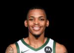 https://img.zhizhuzhibos.com.cn/img/basketball/player/8f50fdf57ef65b82380f17ae10a84eb4.png