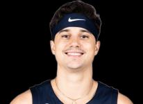 https://img.zhizhuzhibos.com.cn/img/basketball/player/b4eb7db4fb048bda79bbb254f17f6b72.png