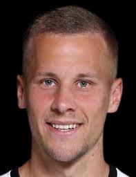 https://img.zhizhuzhibos.com.cn/img/football/player/40439e3709a6b0933a60c30dbf8cabf5.png