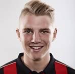 https://img.zhizhuzhibos.com.cn/img/football/player/5842aa1c7b4413dfb0706b1e579535ff.png