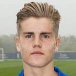 https://img.zhizhuzhibos.com.cn/img/football/player/738c0cbf0d2016d1395e2722af88f98e.png
