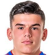 https://img.zhizhuzhibos.com.cn/img/football/player/c07e192c70104c4b0f86dea0602385bd.jpg