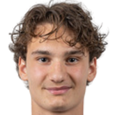 https://img.zhizhuzhibos.com.cn/img/football/player/cb01d7bf226a0dc2de7894b96d374aef.png