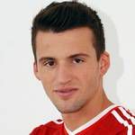 https://img.zhizhuzhibos.com.cn/img/football/player/e3a0280a58079734898d244c60165d3b.png