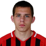 https://img.zhizhuzhibos.com.cn/img/football/player/e7a9bb8816c6e11caaa190a141ab492d.png